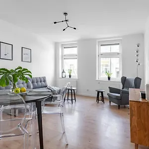 Parkowa 33 , Sopot Polska