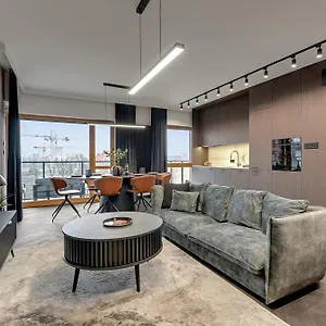 Nadmotlawie Estate Gym, Sauna & Parking By Downtown Apartment Danzig