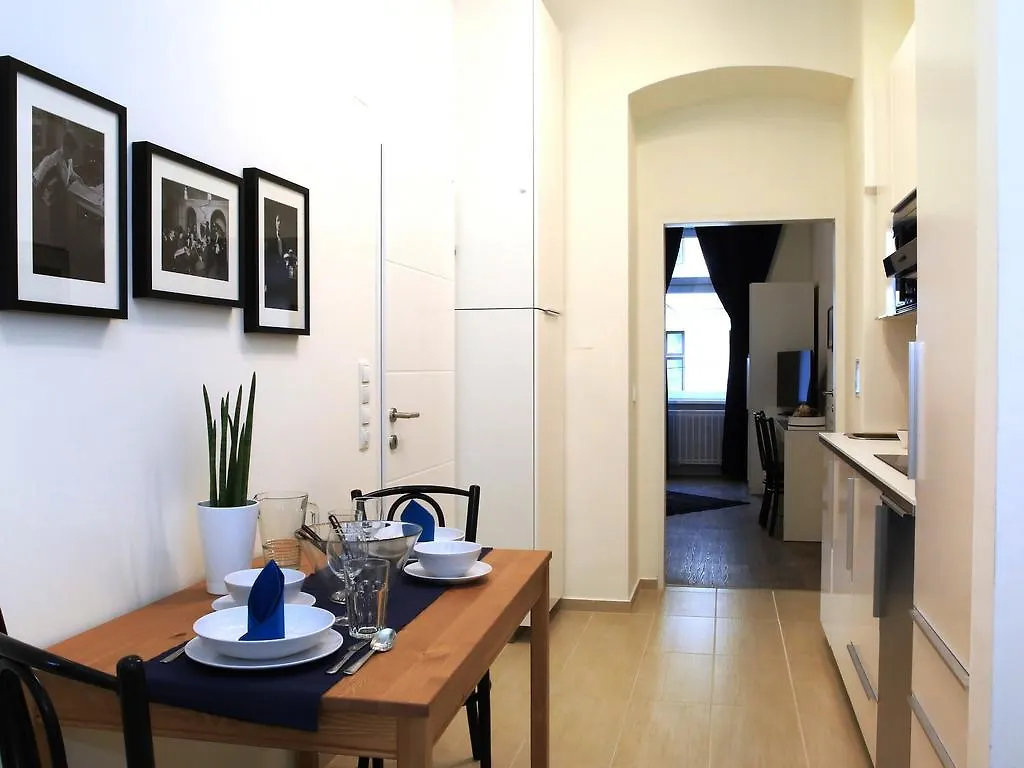 Flatprovider Comfort Eduard Apartment - Contactless Check In Vienna