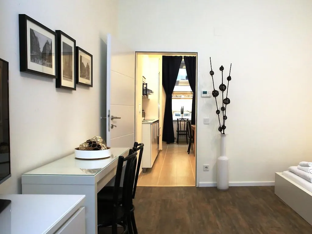 Flatprovider Comfort Eduard Apartment - Contactless Check In Vienna Austria