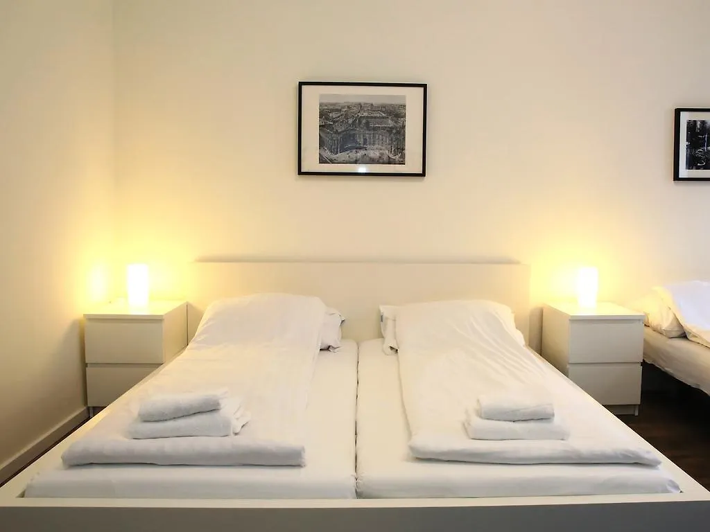 Flatprovider Comfort Eduard Apartment - Contactless Check In Vienna