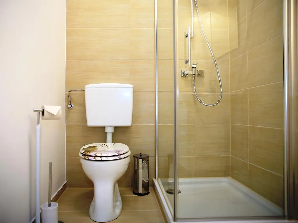 Flatprovider Comfort Eduard Apartment - Contactless Check In Vienna