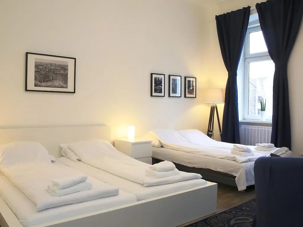 Flatprovider Comfort Eduard Apartment - Contactless Check In Vienna Austria