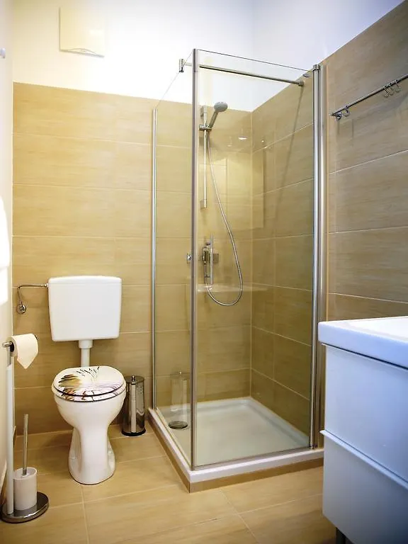 Flatprovider Comfort Eduard Apartment - Contactless Check In Vienna