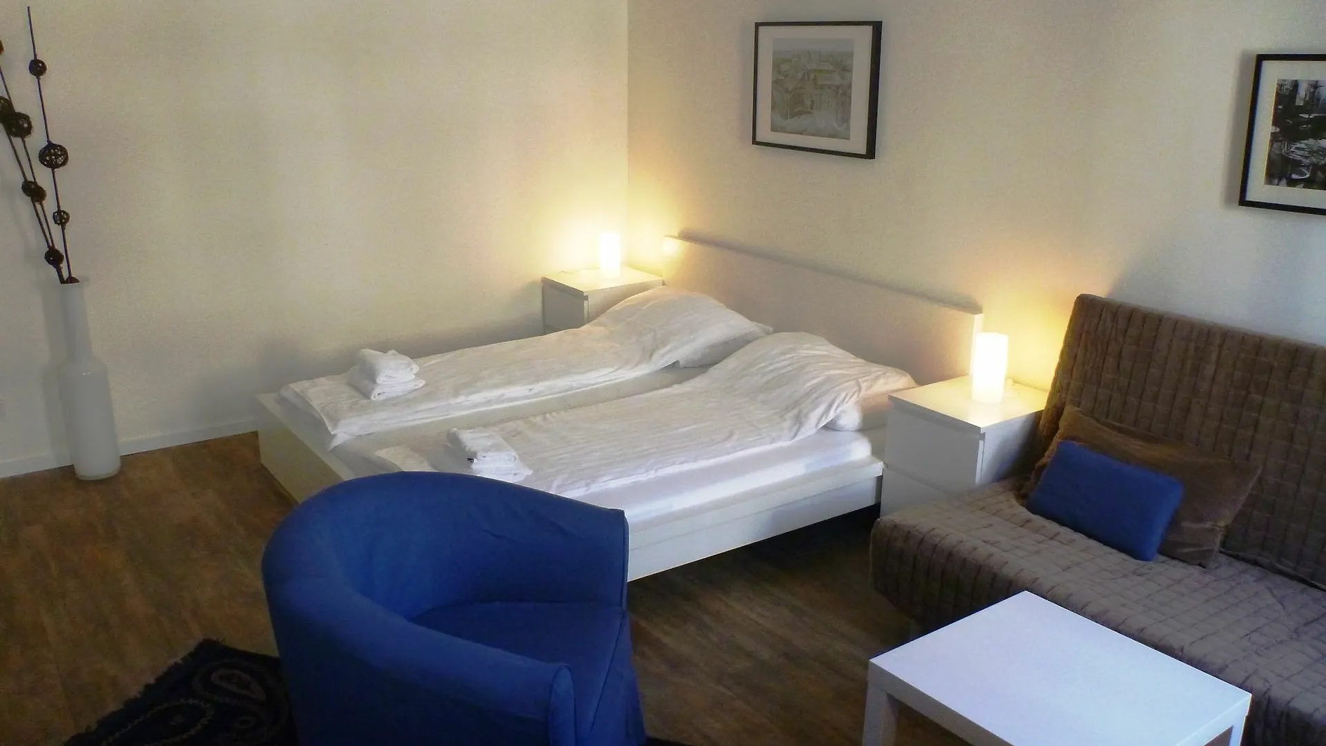 Flatprovider Comfort Eduard Apartment - Contactless Check In Vienna Austria