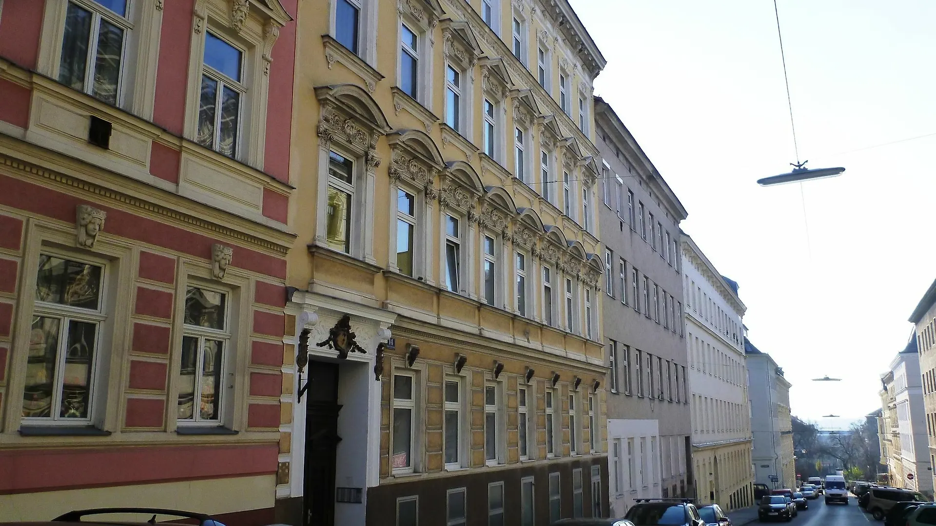 Flatprovider Comfort Eduard Apartment - Contactless Check In Vienna