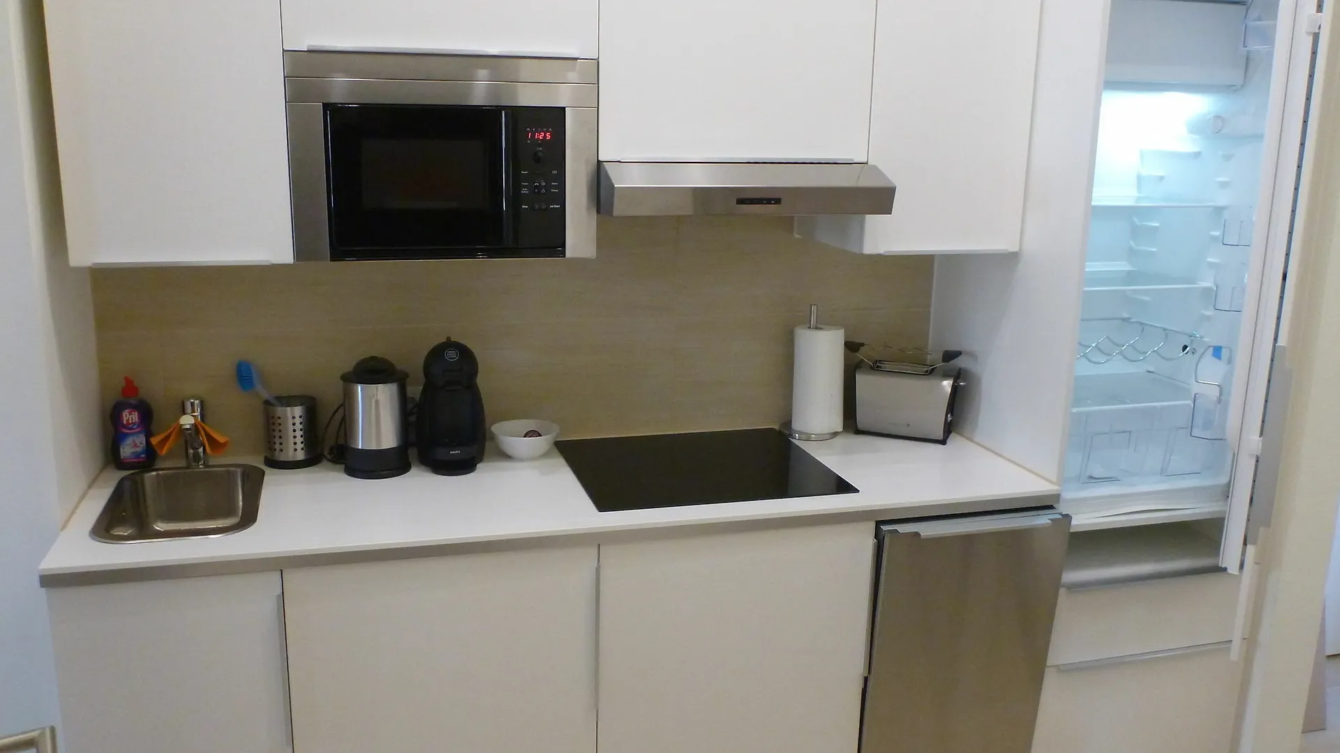 Flatprovider Comfort Eduard Apartment - Contactless Check In Vienna Austria