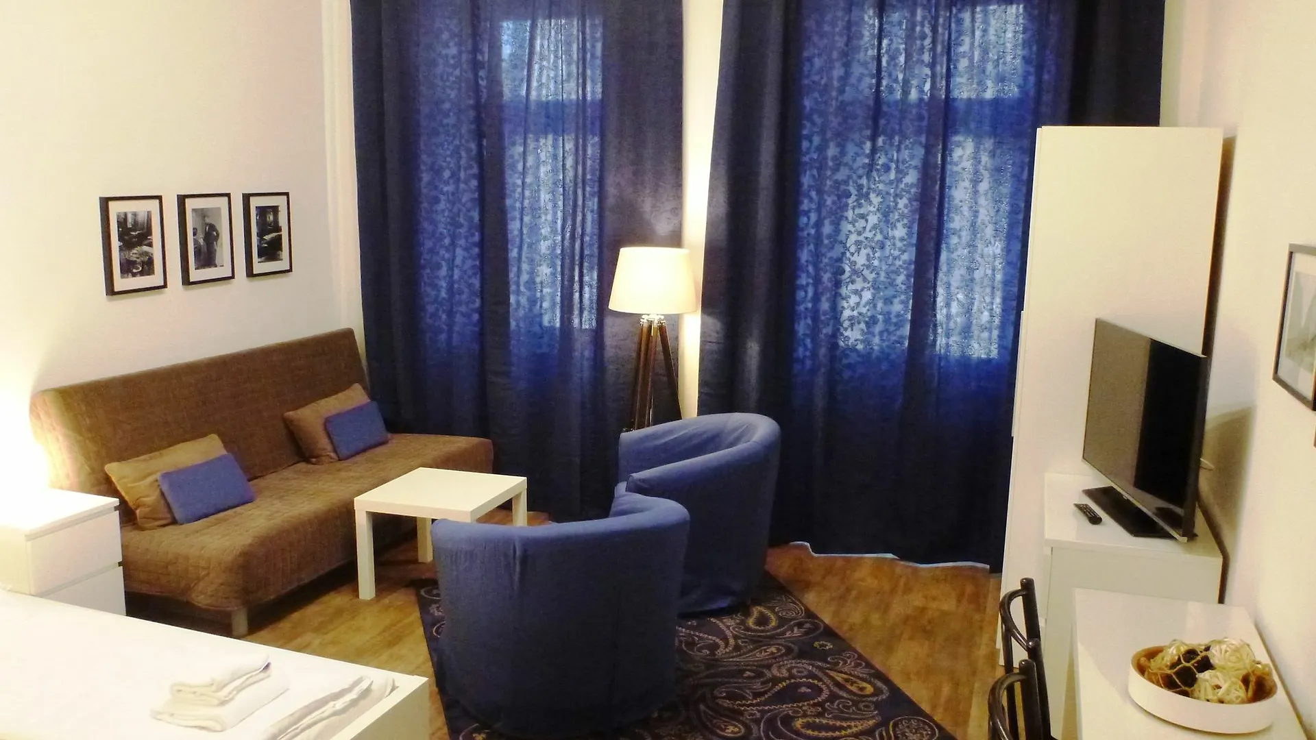 Flatprovider Comfort Eduard Apartment - Contactless Check In Vienna Austria